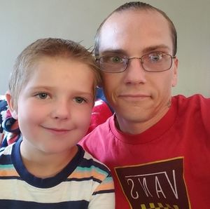 Meet your Posher, Tom